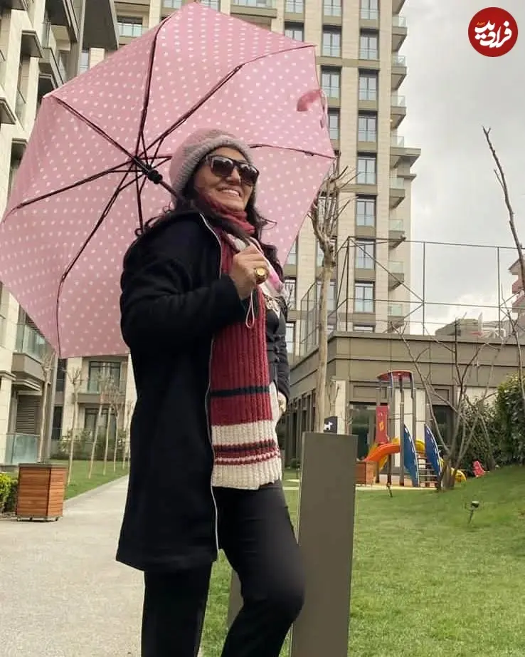 fatanehsinger_1718202908_3388854078350605219_6829787836_11zon