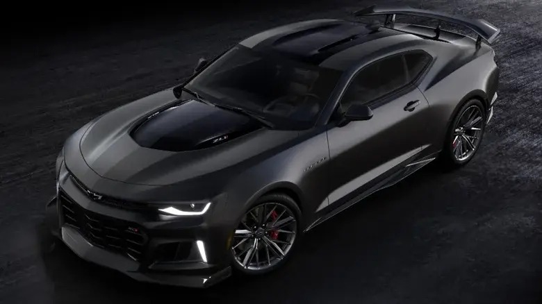 2024-chevrolet-camaro-zl1-1704395557_1_11zon