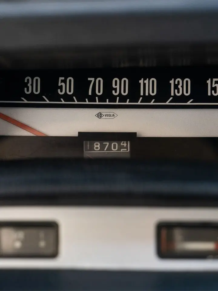 807