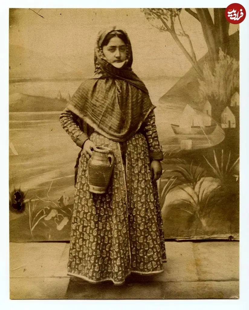 دختر با کوزه