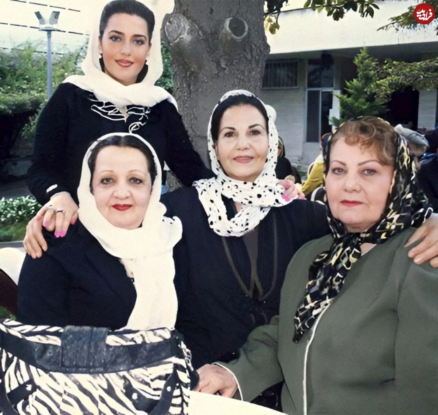 honarmnd_ghadimi_1757655956_3719810233607438709_61402518562_11zon