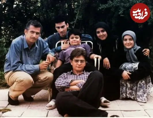 kamran_malek_motiee_1539187860_1887167009659454321_2106489936