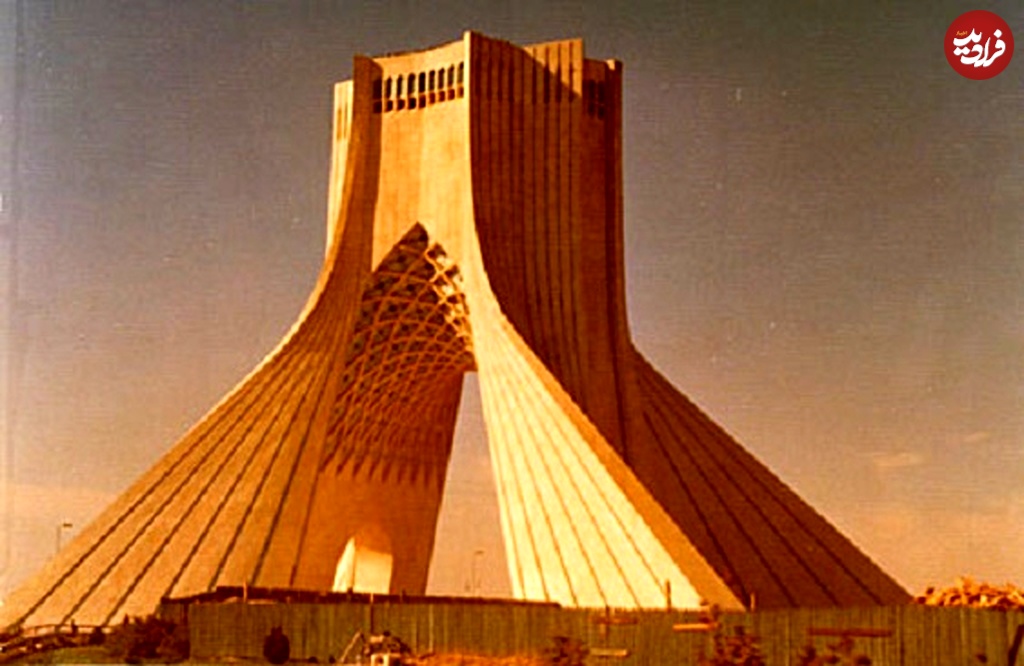 میدان_آزادی_ئدهه_50_1_