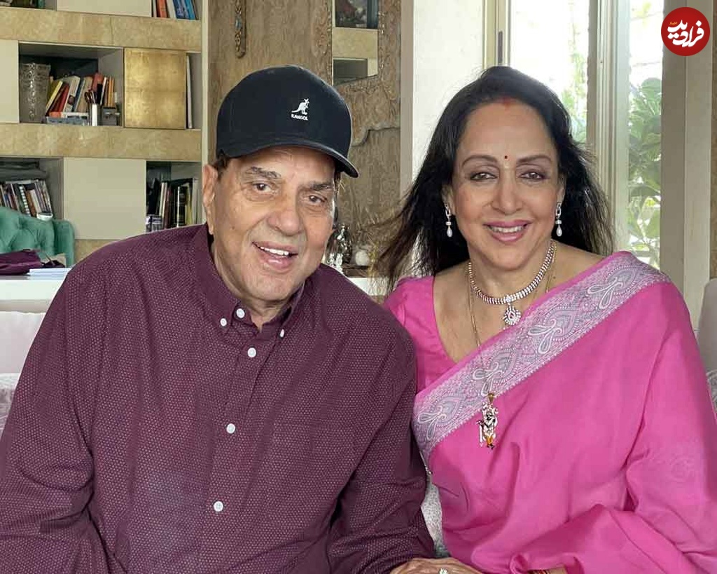 dharam-ji-is-back-home--thank-god-for-these-years-of-happiness--hema-malini-on-wedding-anniversary-2022-05-02