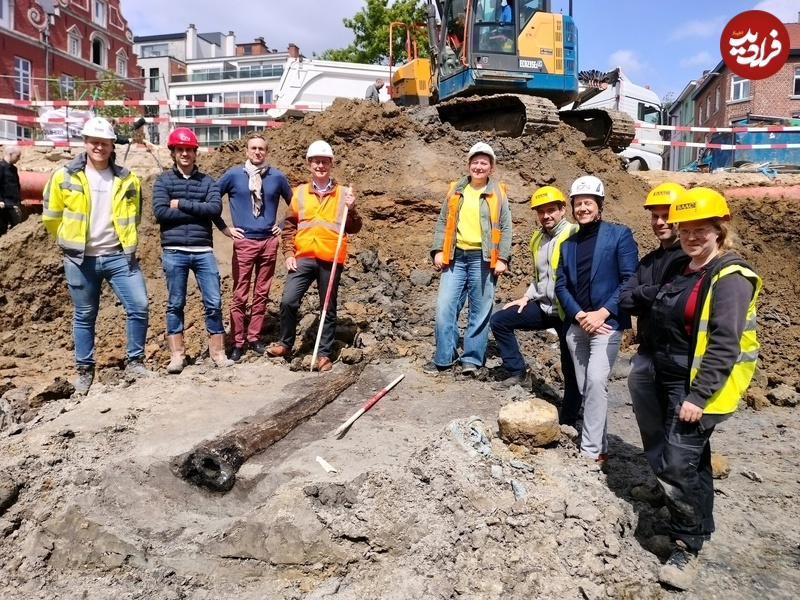 Wooden-pipe-excavated