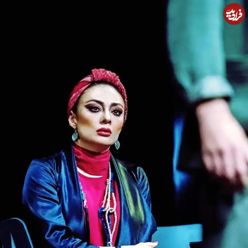 نویسنده مرده است 402