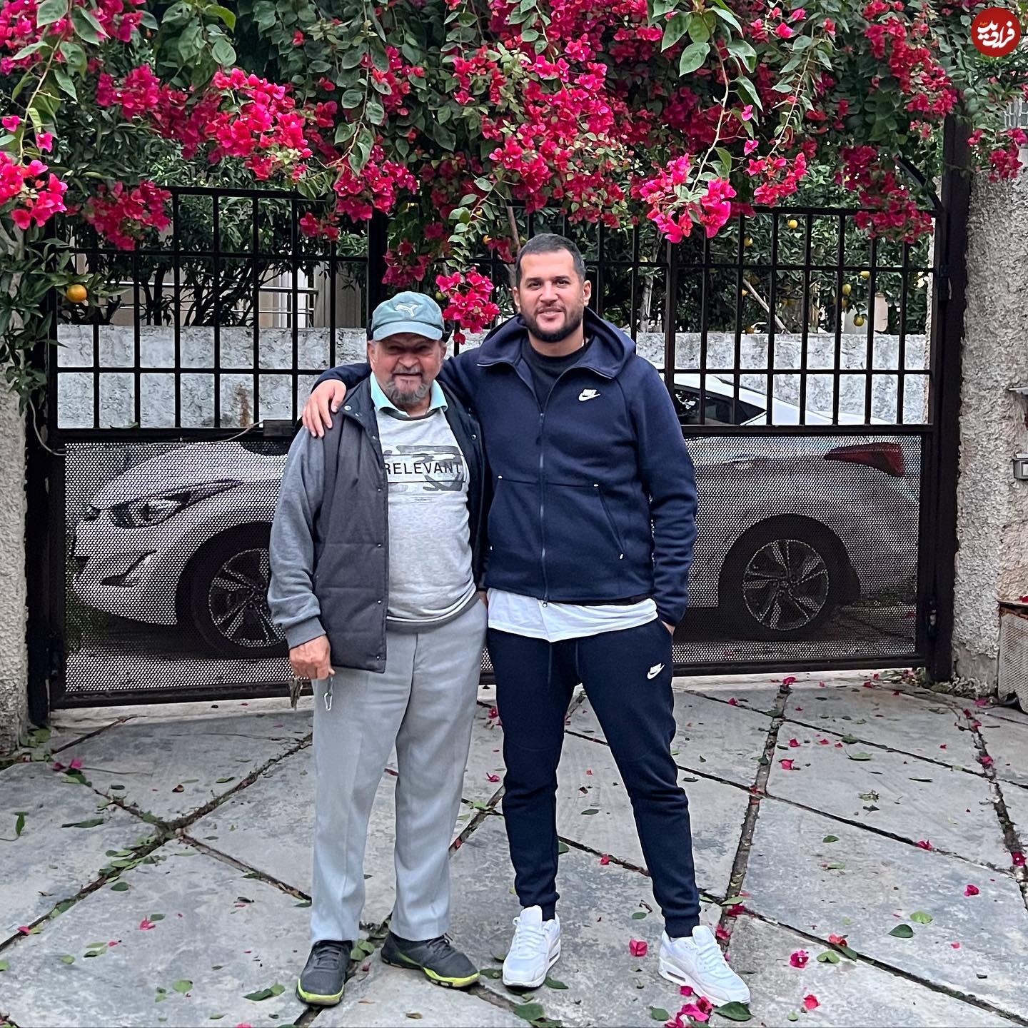 عکس| سفر در زمان؛ «فرید» سریال آوای باران در کنار پدرش در 41 سالگی عکس| سفر در زمان؛ «فرید» سریال آوای باران در کنار پدرش در 41 سالگی