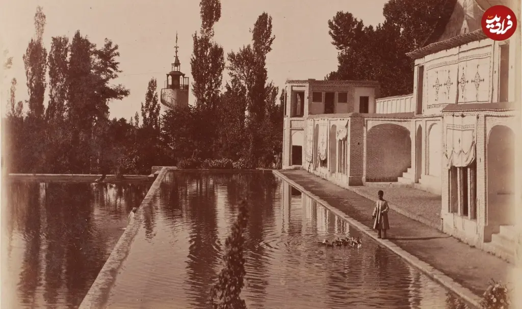 سلطنت آباد