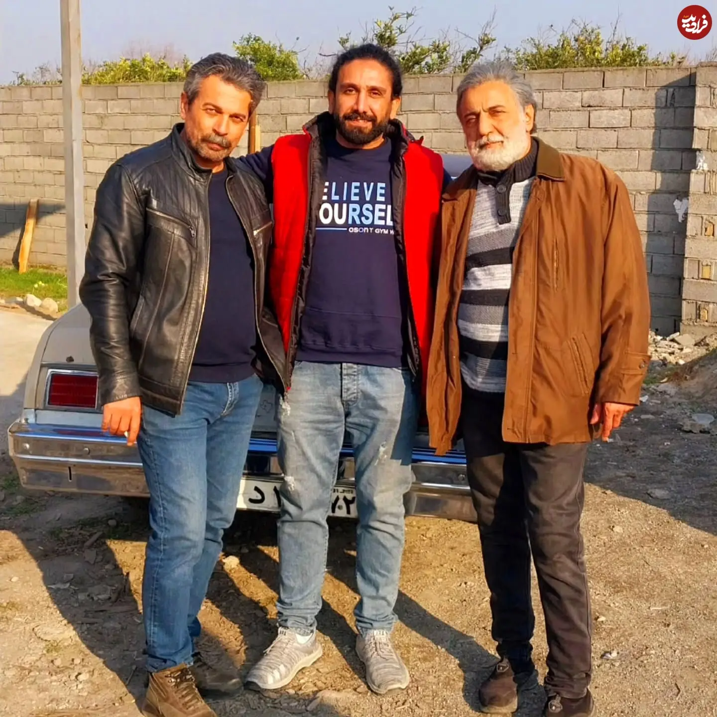 11zon_ahoura.javaheri_1766514267_3794119125660924092_9462122746