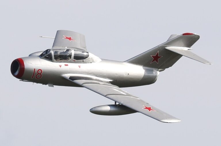 MiG-15ض-768x508