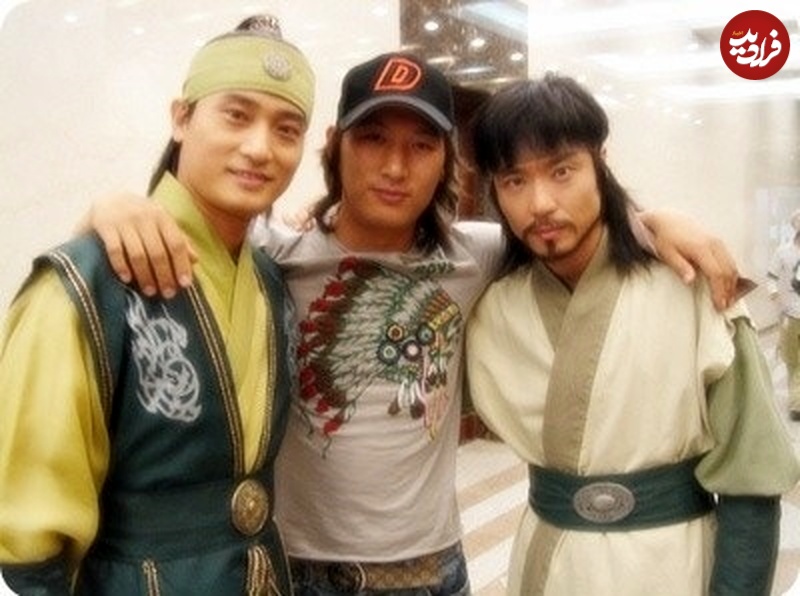 عکس| سفر به تاریخ؛ عکس یادگاری «یونگ‌پو؛ اویی و هاندانگ» در پشت‌صحنه سریال «جومونگ»