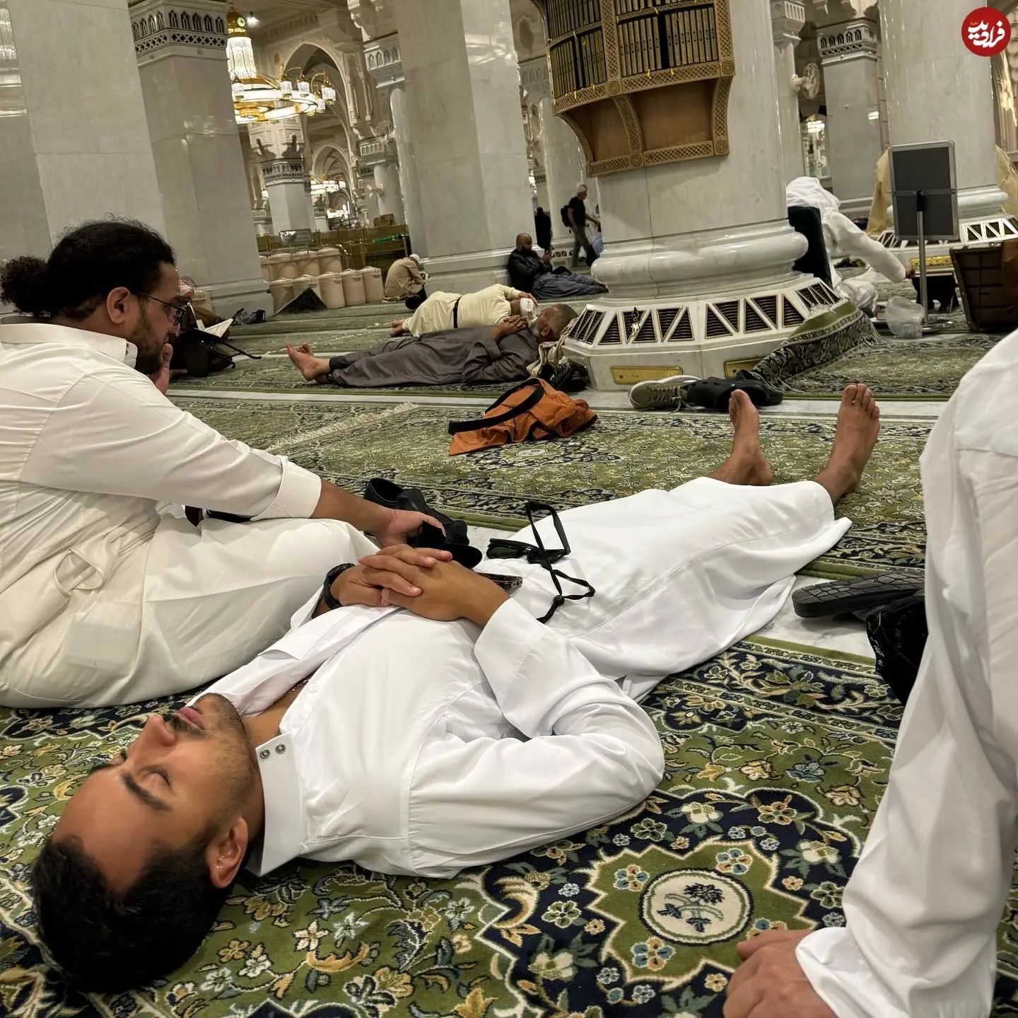 yasnamirtahmasb_1702803922_3259678021928780508_304290564