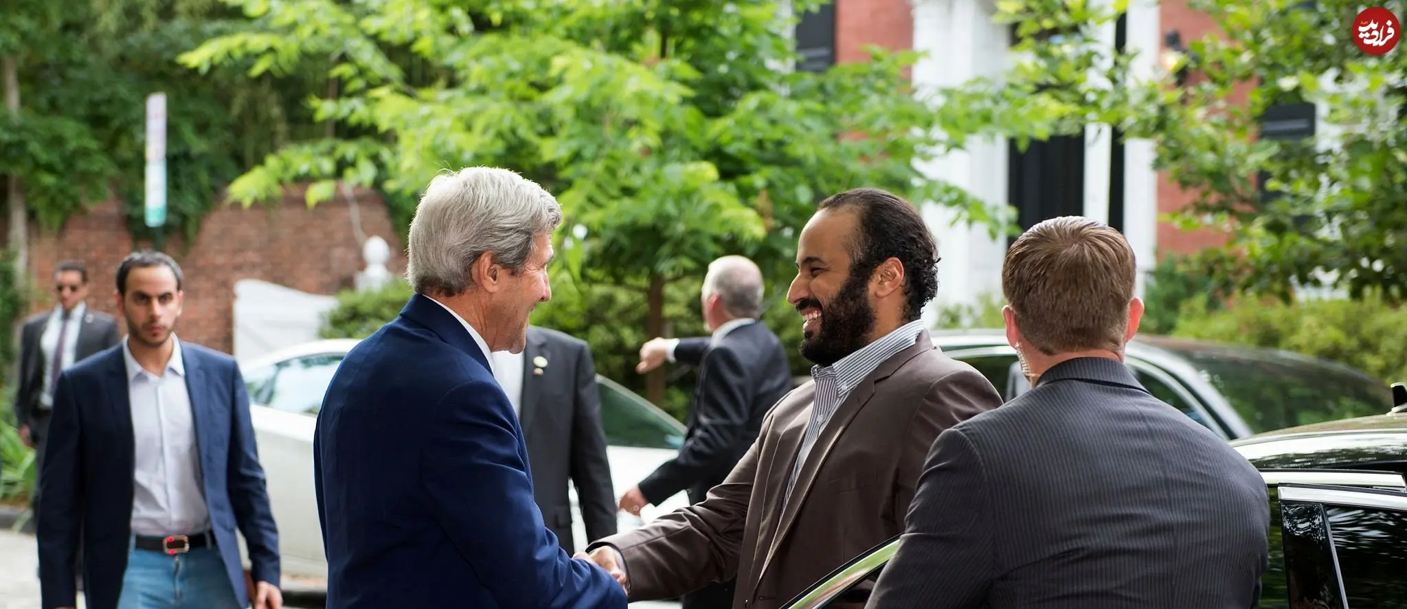 عکس| سفر در زمان؛ «محمد بن سلمان» در دیدار با جان کری در واشنگتن دی سی؛ سال 1395