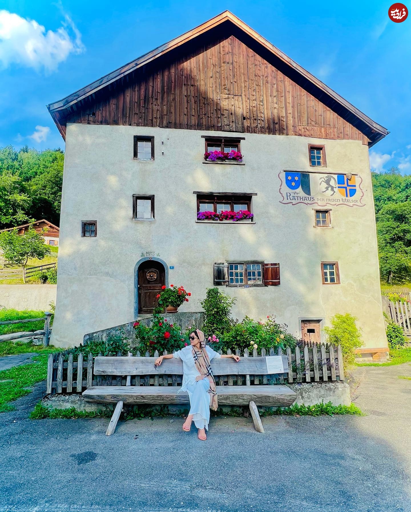 azadeh_zareie_1663250084_2927876373440890745_1040657227