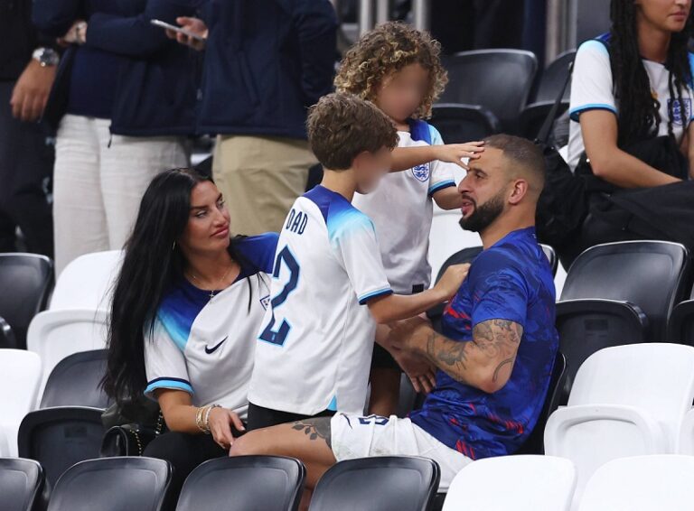 8-kyle-walker-with-wife-and-children_-768x566