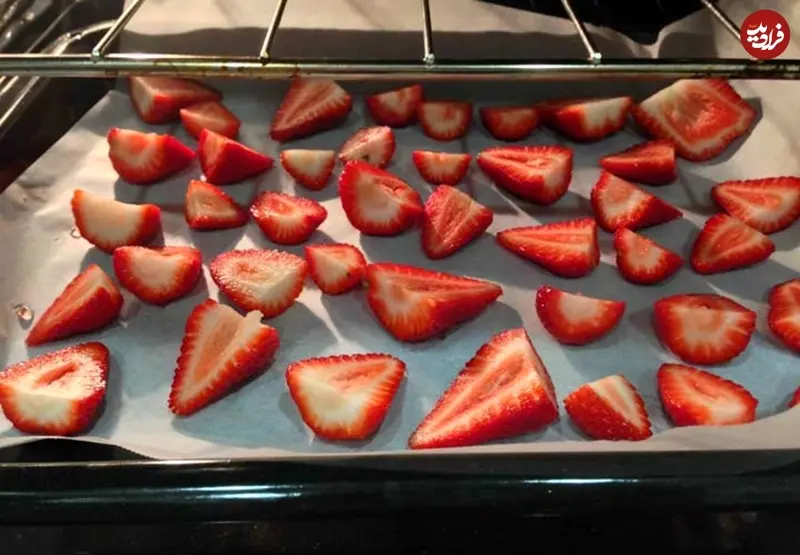 oven-dried-strawberries