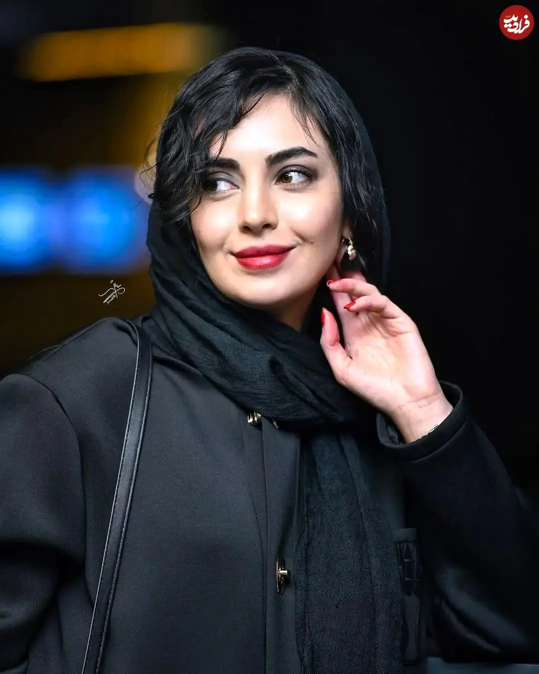 mahshidjavadii_fanpage_1707979744_3303095964575381903_55741272352_11zon