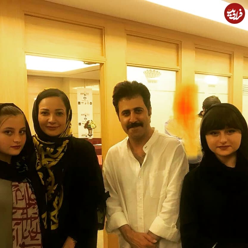 nikaforghaniofficial_1534396732_1846976118889189619_6897872923