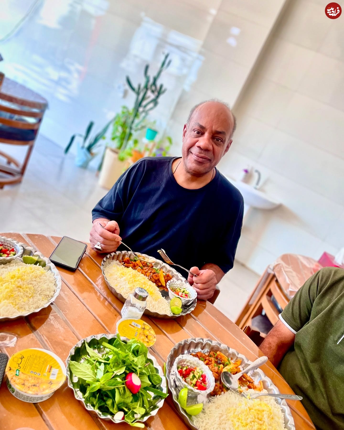 jaron_food_1730891022_3495289691051534065_52323840284