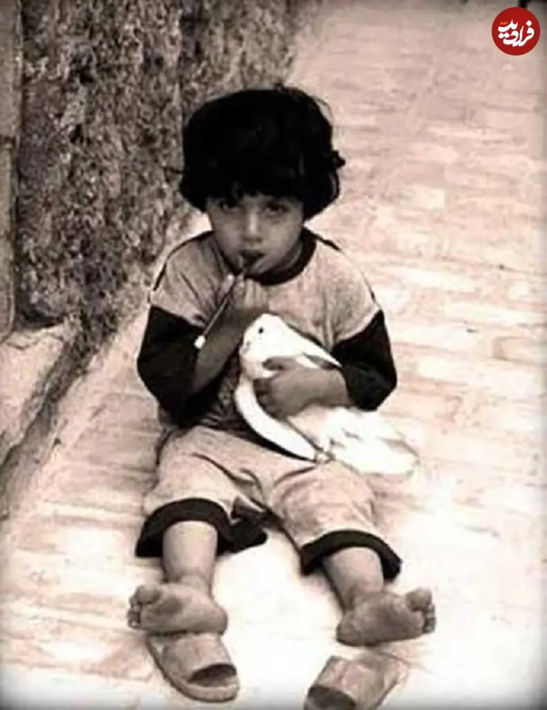Forough-Farrokhzad-as-a-child