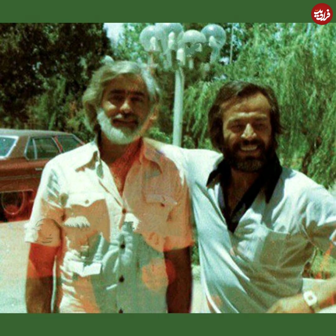 عکس| سفر در زمان؛ «فردین و ایرج قادری» در خیابان های تهران؛ سال 1361 عکس| سفر در زمان؛ «فردین و ایرج قادری» در خیابان های تهران؛ سال 1361