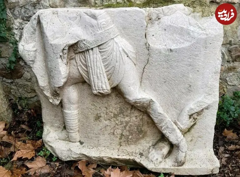 Monumental-Roman-Tomb-with-Gladiator-Scenes-Discovered--e1773437319962