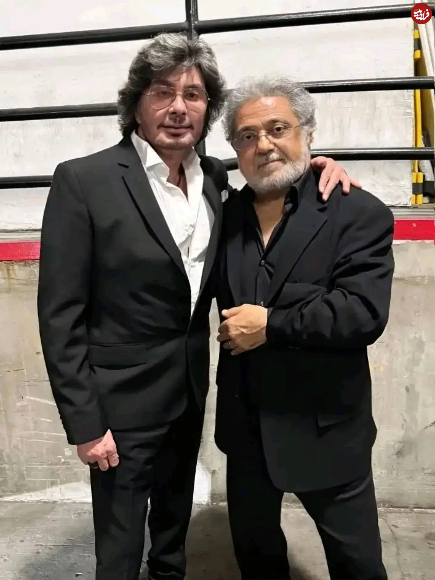 dariusheghbali_fan_1761601276_3752905972403452706_6923114051_11zon