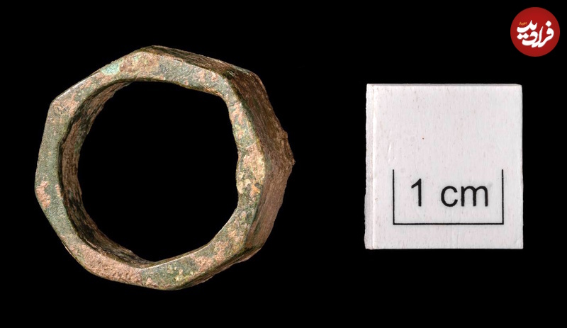 Roman-octagonal-ring-2