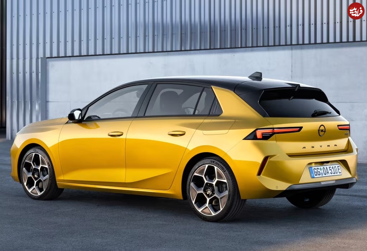 opel_astra_-gs-hybrid-8_11zon