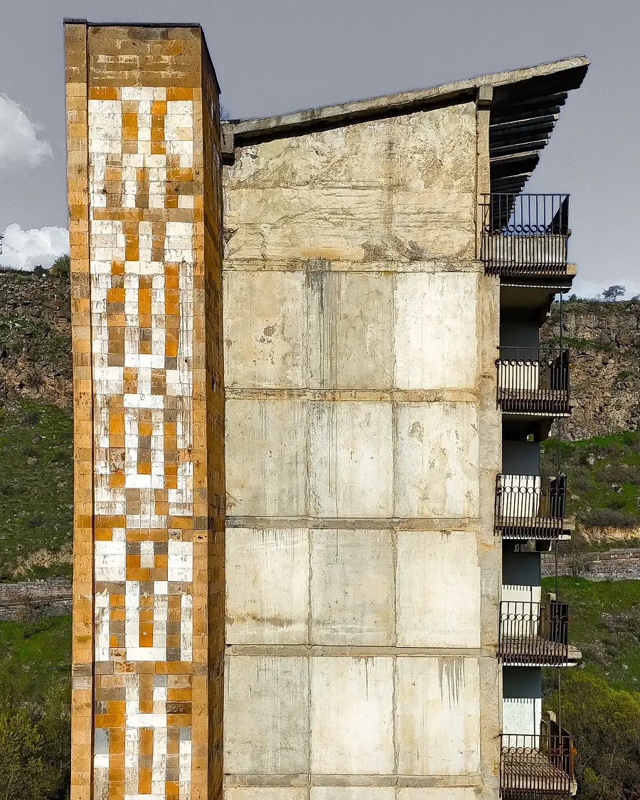 106
