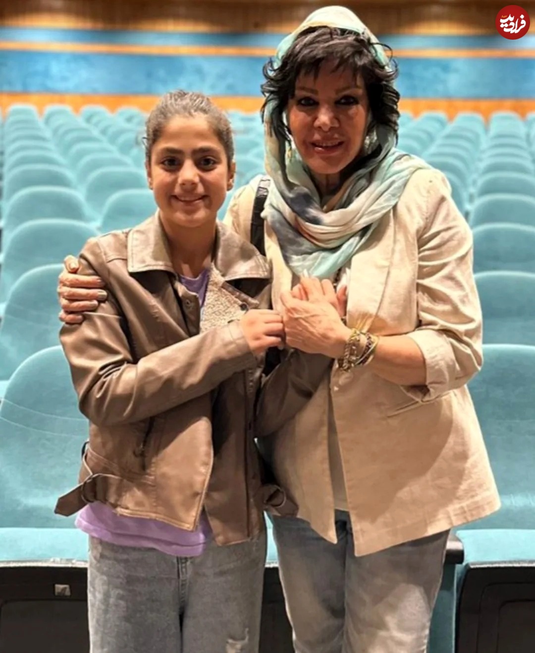 arezuafshar1_1758791316_3729334317706188705_3318615673_11zon