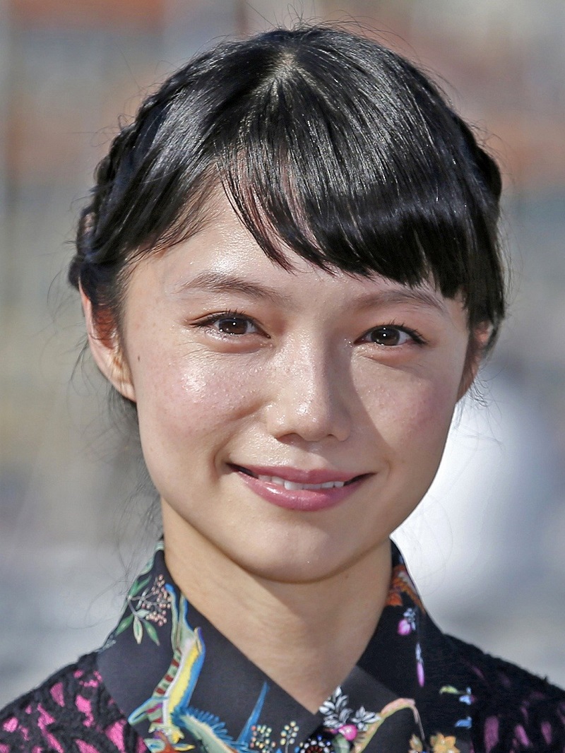 33