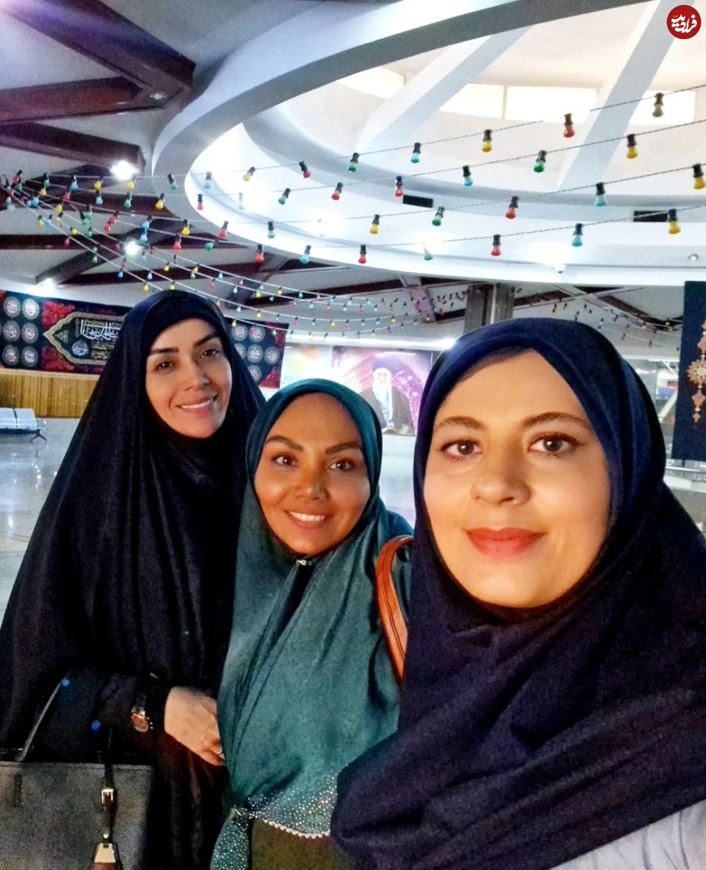 vajiheh_hoseiniyan_1752940707_3680255852758056749_32935137651_11zon