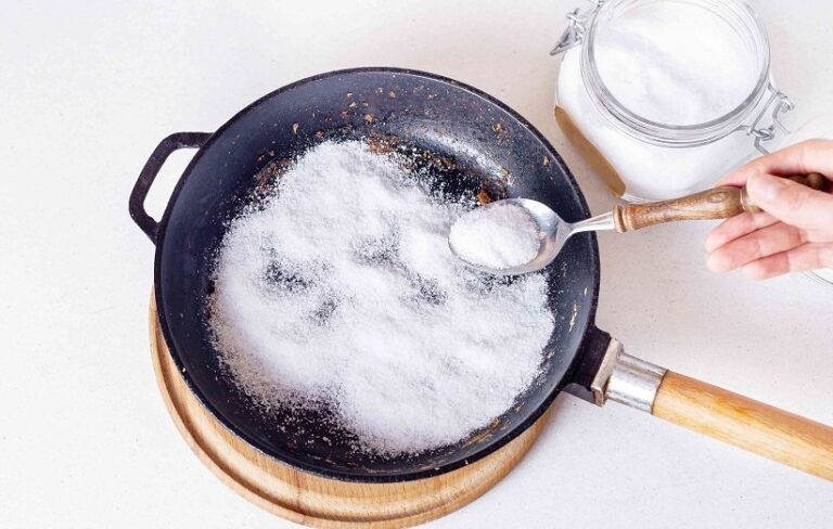 how-to-clean-burnt-pot-768x488