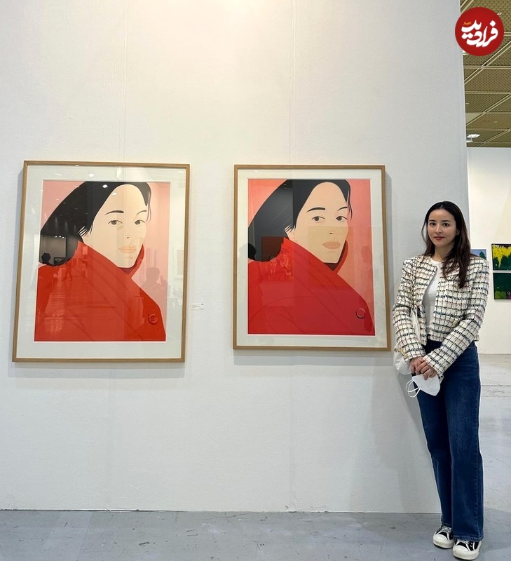 استایل ساده و زیبای «بانو سوسانو» در یک نمایشگاه نقاشی
