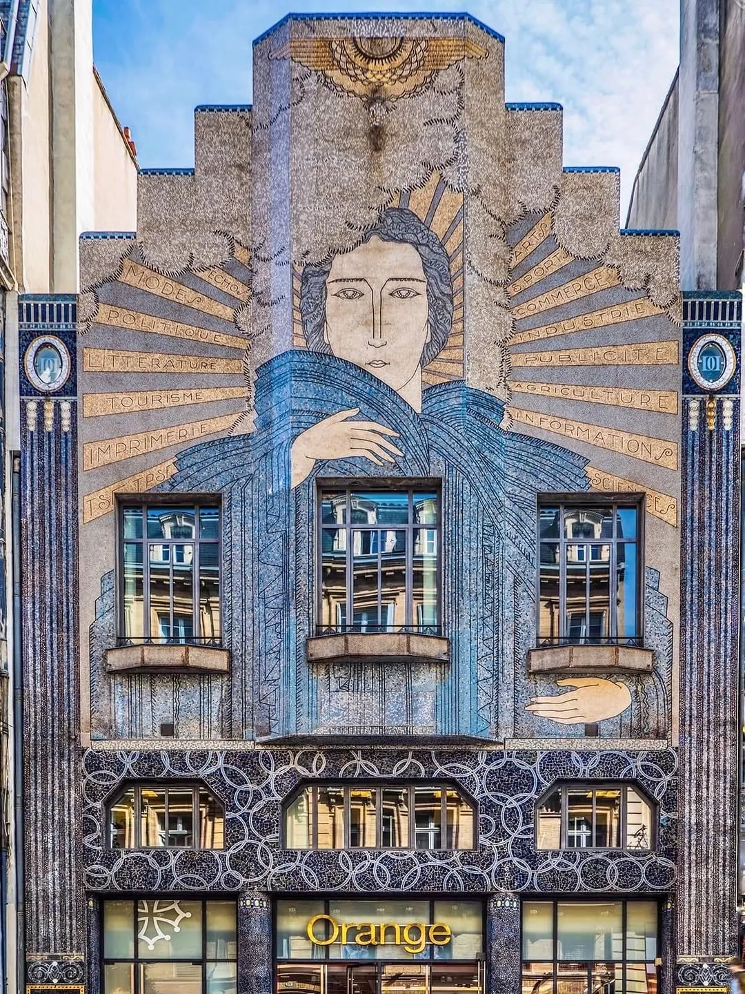 124