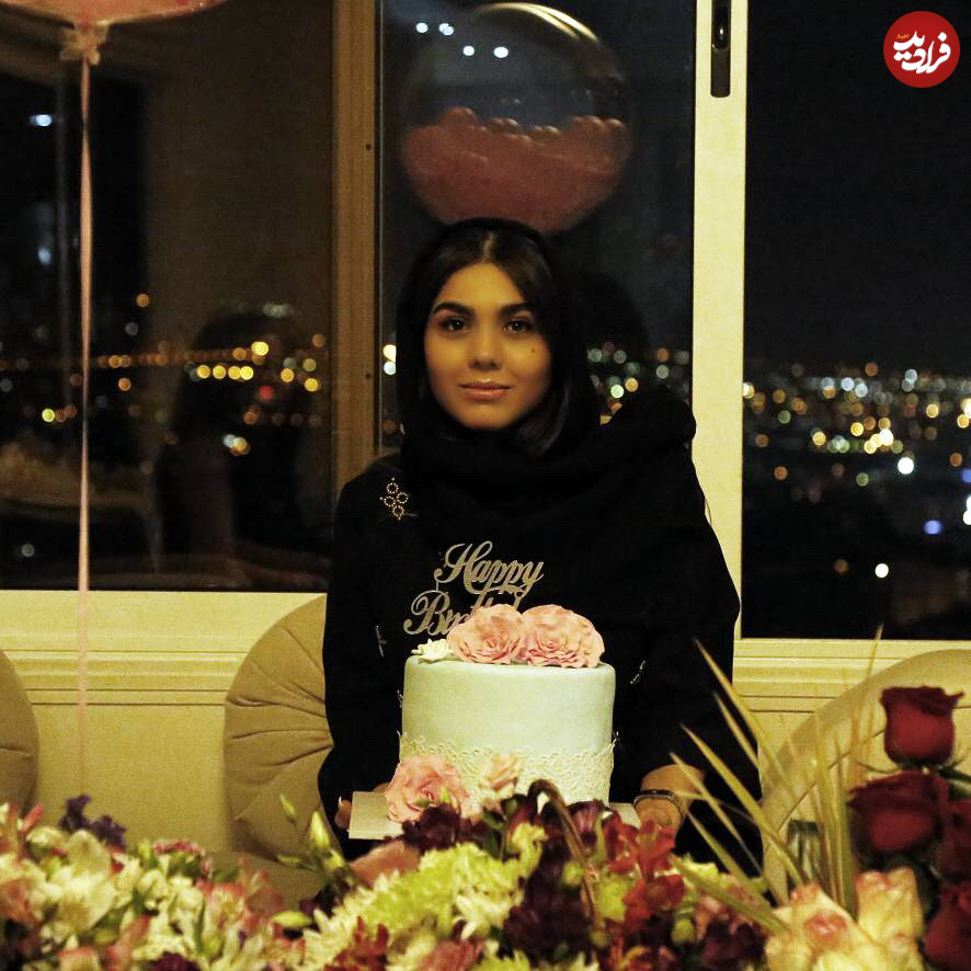 azadeh_zareie_1527854883_1792099110314010953_1040657227