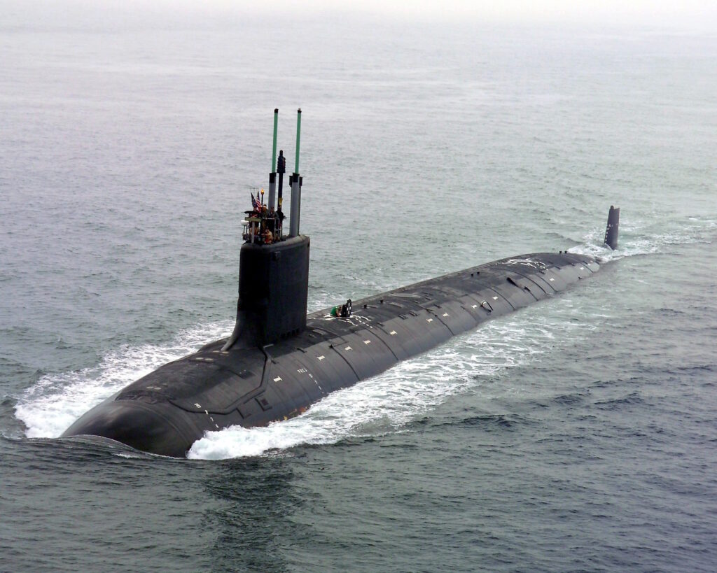 US_Navy_040730-N-1234E-002_PCU_Virginia_SSN_774_returns_to_the_General_Dynamics_Electric_Boat_shipyard-1024x819