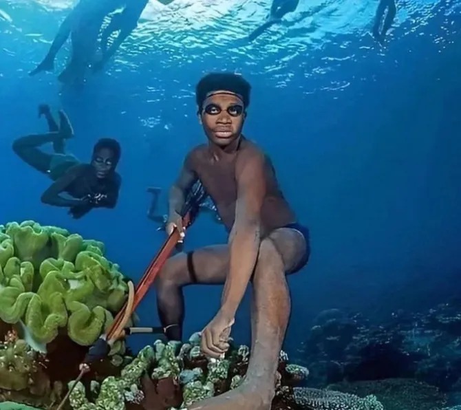 bajau-tribe-known-sea-nomads-862362677-1_7_11zon