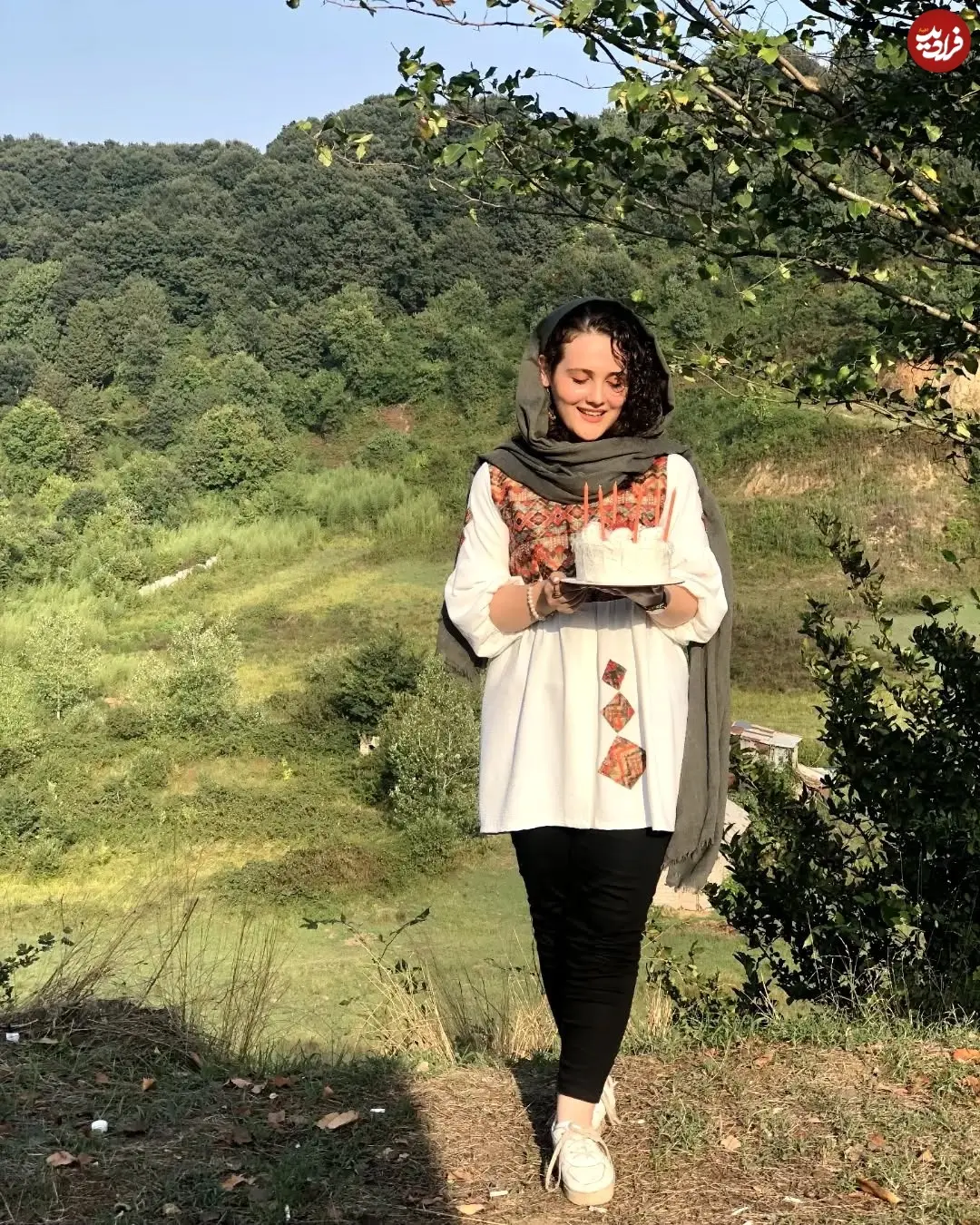 negar.babaeei_1660847540_2907722378831243835_46700316027_11zon