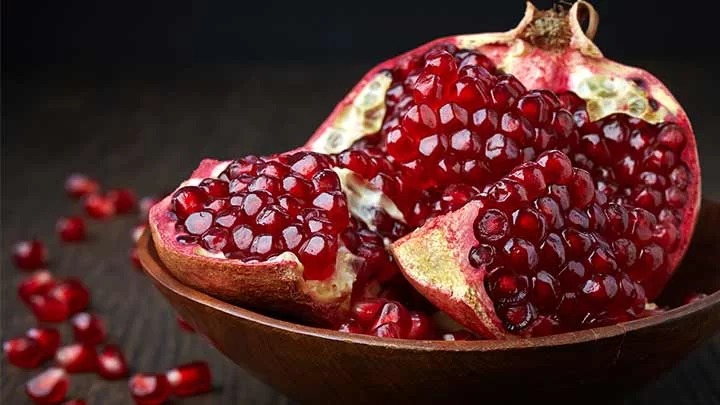 Benefits-of-eating-pomegranate-fasting-1_2_11zon