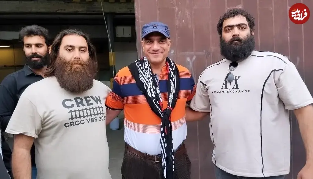 reza_koushki08_1714667958_3359200769990462393_6431366363_11zon