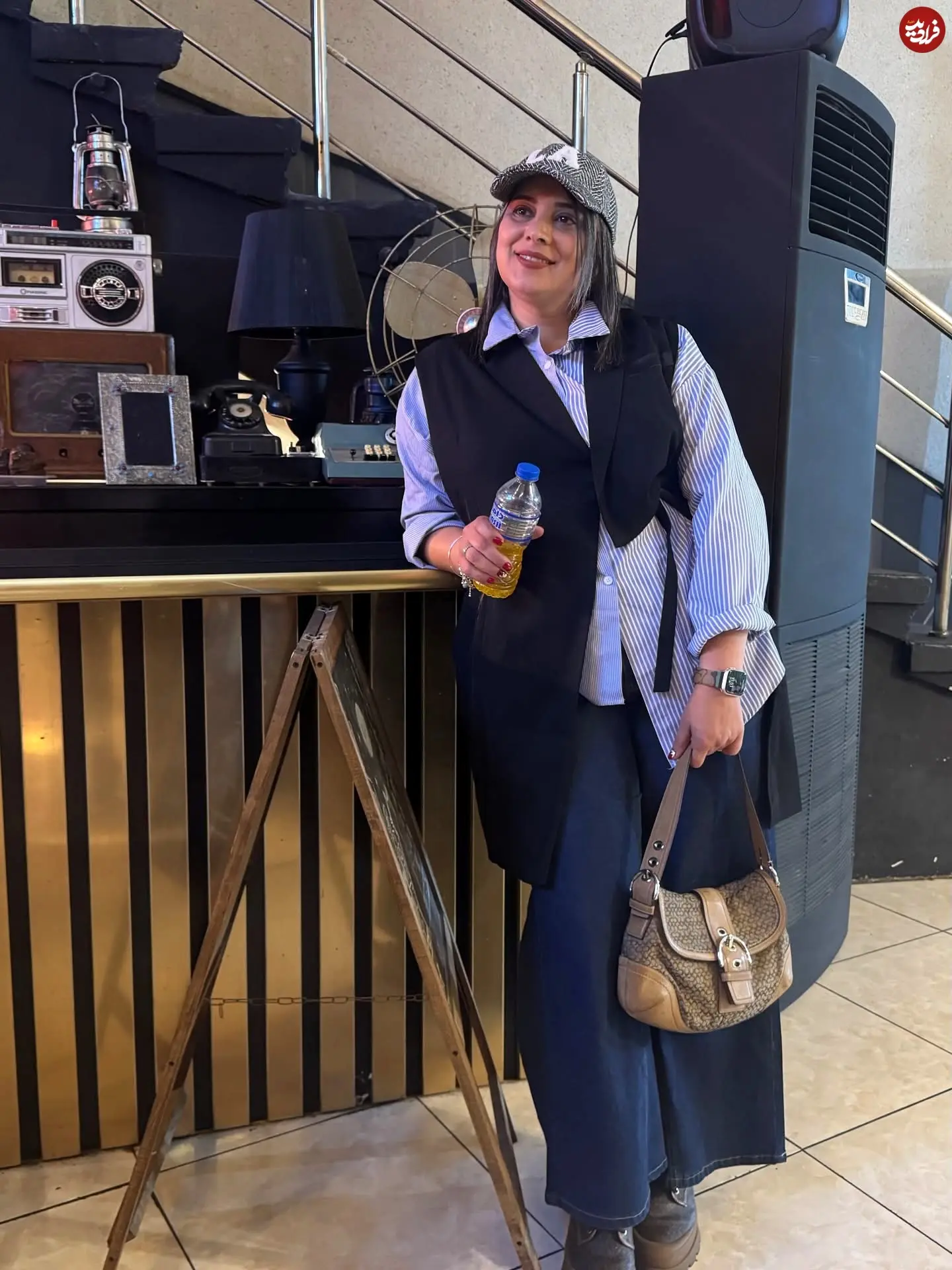 roshanakajamian_1762842647_3763319343967797859_2244844983