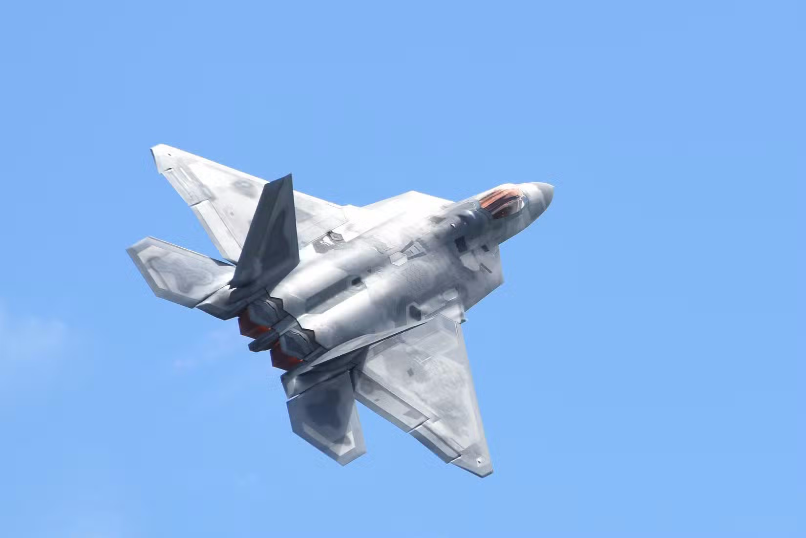 dvids-f-22-3