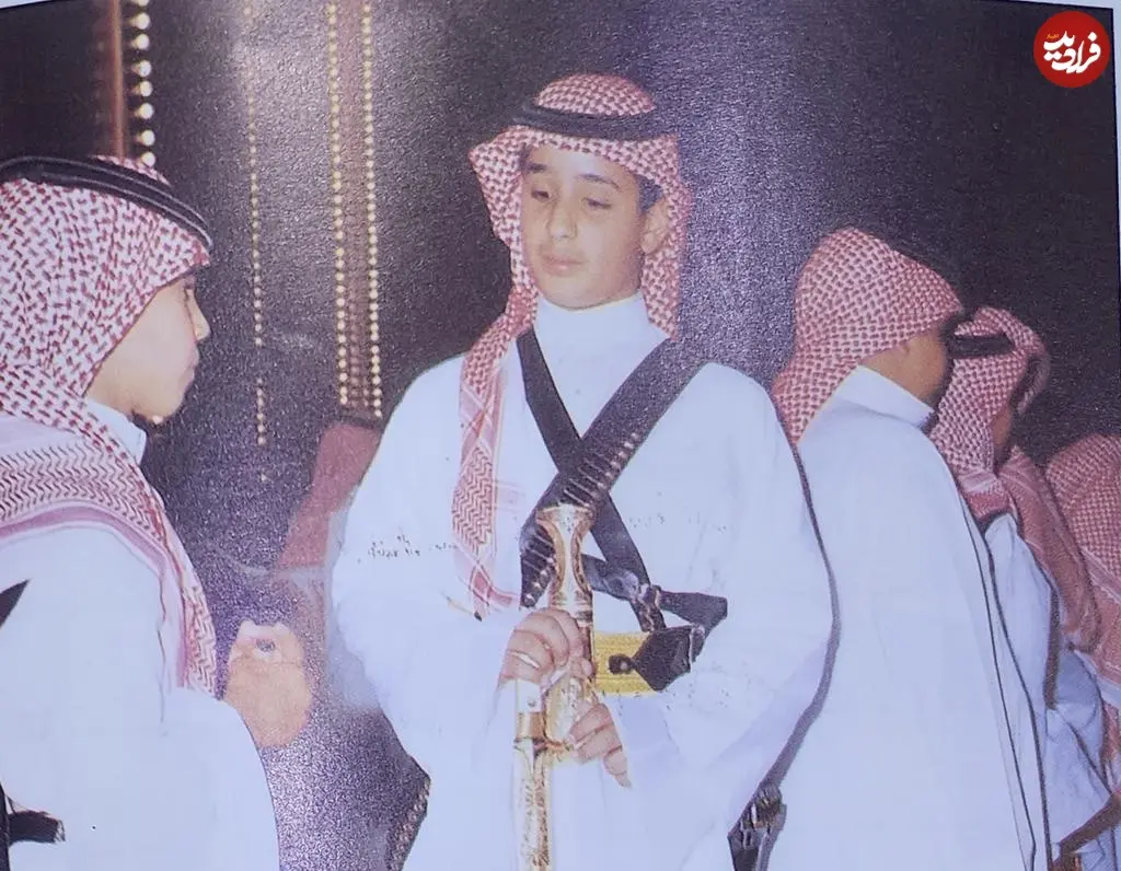 GdUxhu_WkAA3E7X