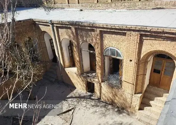 4بناهای+تاریخی+سنندج(1)