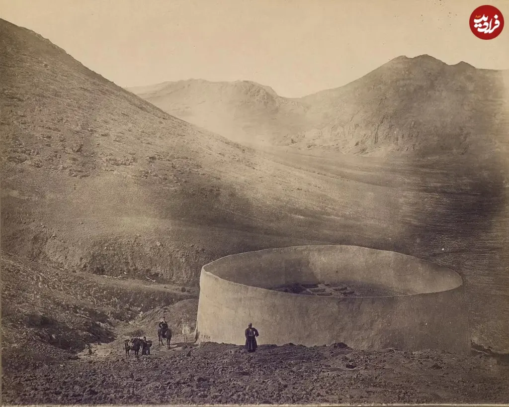 گنبد خاموشان