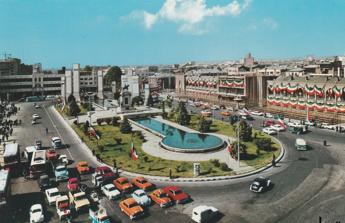 Toopkhane_square_1967