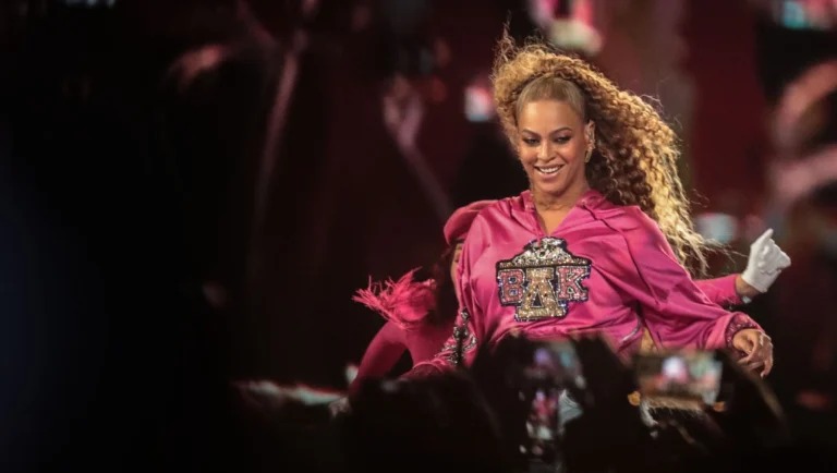 Beyonces-Homecoming-at-Coachella-2018صقصث-768x434_2