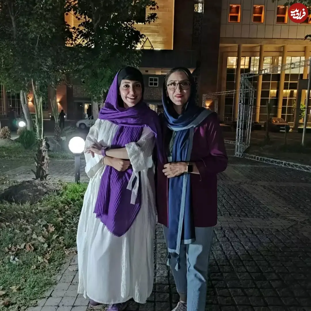 تصاویر| سفر در زمان؛ «نجمه» سریال سوجان در حاشیه یک تئاتر در رشت؛ سال 1401